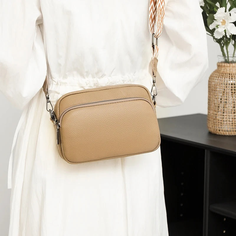 Sac Maë – Cuir de vache grainé & Sangle géométrique